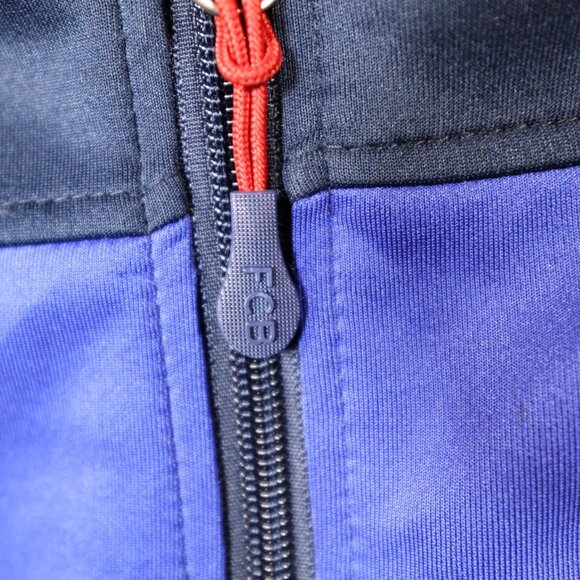 FCB Barcelona Full Zip Logo Jacket Navy Blue Mens Small and Keychain - Picture 9 of 10